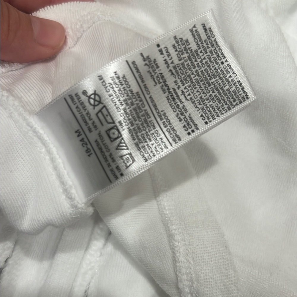 Old Navy White Zip-Up swim coverup - Picture 4 of 4